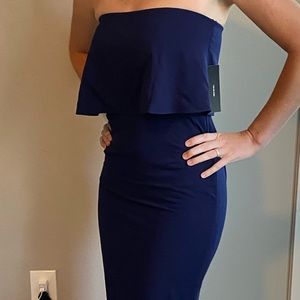 New with tags navy strapless midi dress - lulus